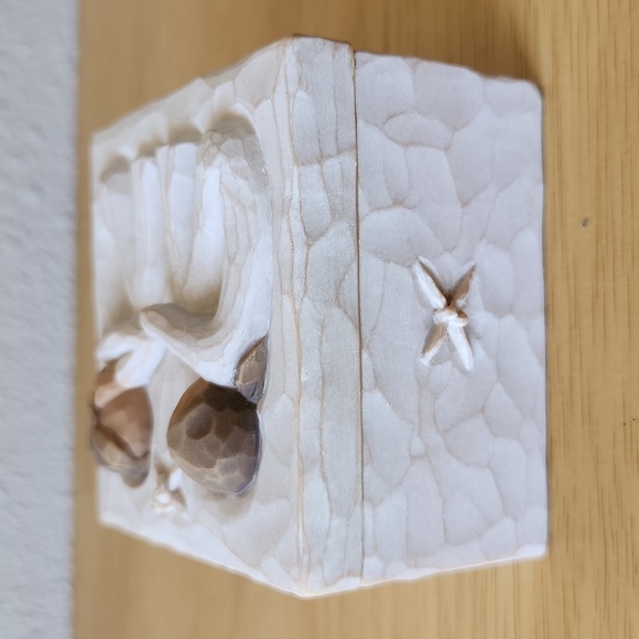 Willow Tree Friendship Keepsake Box Forever true, forever friends NWT - Picture 5 of 12